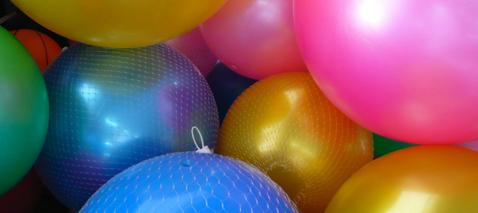 What is the best structure for a child's birthday party?